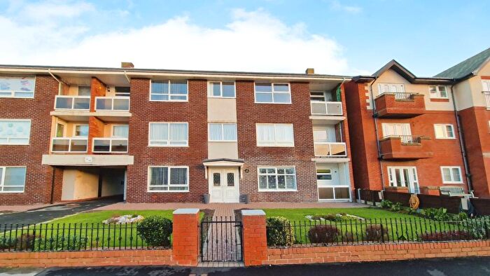 2 Bedroom Apartment To Rent In Clifton Drive, Blackpool, Lancashire, FY4