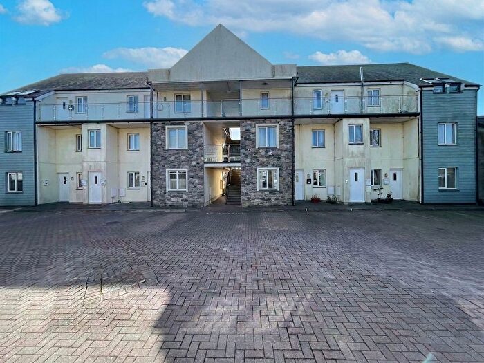 1 Bedroom Flat For Sale In North Parade, Camborne, TR14