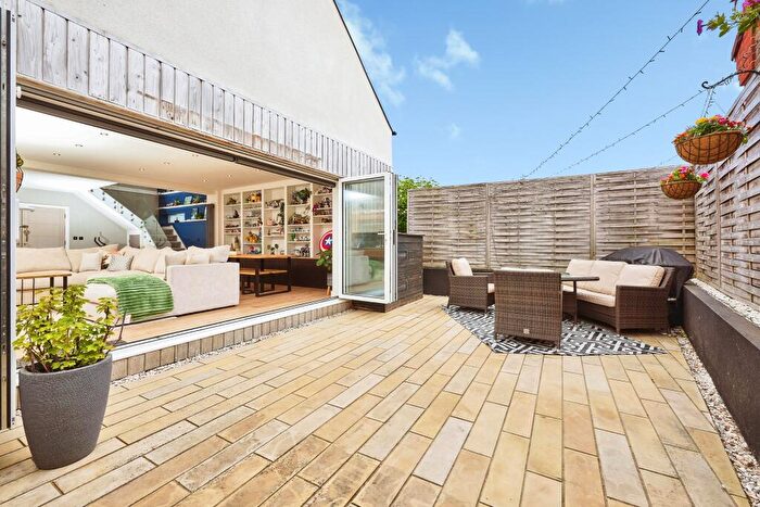 4 Bedroom Character Property For Sale In Old Main Road, Fleet Hargate, PE12