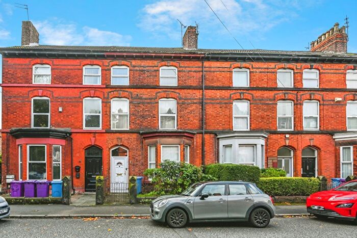 6 Bedroom Terraced House For Sale In Island Road, Liverpool, L19