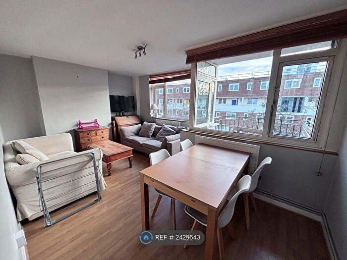 4 Bedroom Maisonette To Rent In Mcconnell House, London, SW8