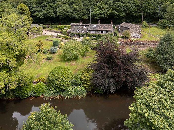 4 Bedroom Detached House For Sale In Stoney Springs House, Brearley, Halifax, West Yorkshire, HX2
