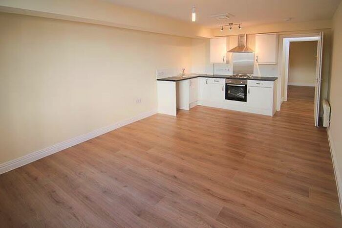 1 Bedroom Apartment To Rent In Berkeley Court, Cheltenham, GL52
