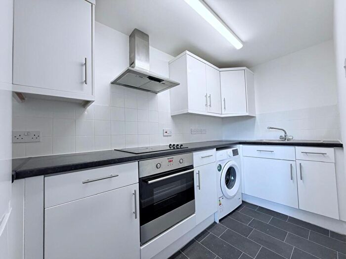 1 Bedroom Flat To Rent In Chardlace Walk, Nottingham, NG1