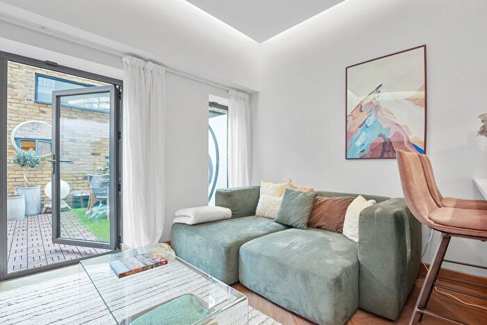 1 Bedroom Flat For Sale In Baker Street, London, W1U