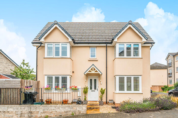3 Bedroom Link Detached House For Sale In Bindery Walk, Paulton, Bristol, BS39