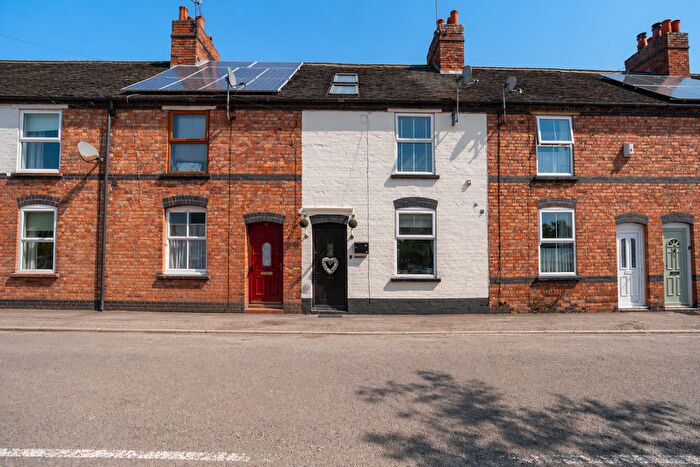 3 Bedroom Cottage For Sale In Alvecote Lane, Alvecote, Tamworth, B79