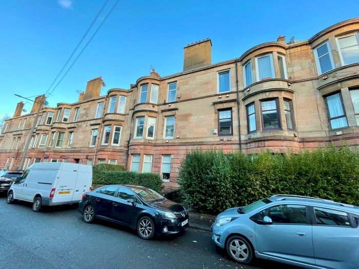 2 Bedroom Flat To Rent In Kirkwood Street, Glasgow, G51