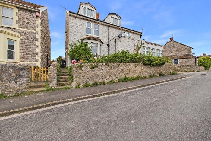 2 Bedroom Maisonette For Sale In Lower Kewstoke Road, Worle, Weston-Super-Mare, BS22