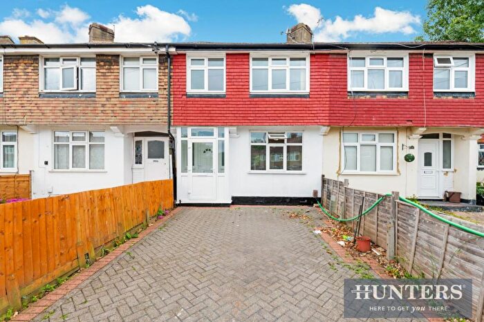 3 Bedroom Terraced House To Rent In Firdene, Surbiton, KT5