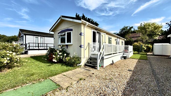 2 Bedroom Mobile Home For Sale In Grange Road, Weston-super-Mare, BS23