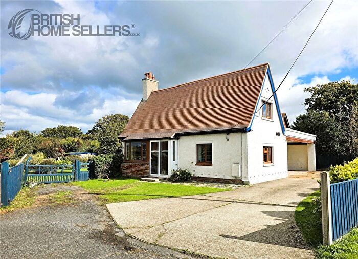 4 Bedroom Detached House For Sale In Main Road, Bouldnor, Yarmouth, Isle Of Wight, PO41
