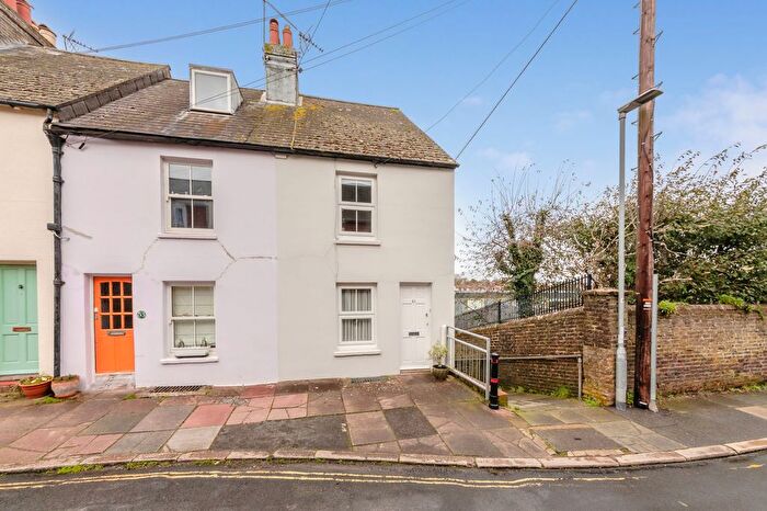 3 Bedroom End Of Terrace House For Sale In De Montfort Road, Lewes, BN7