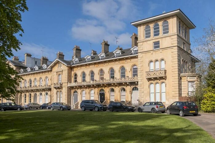 1 Bedroom Flat To Rent In Lypiatt Terrace, Cheltenham, Cheltenham, GL50
