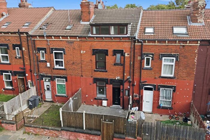 3 Bedroom Terraced House For Sale In Berkeley Street, Leeds, LS8