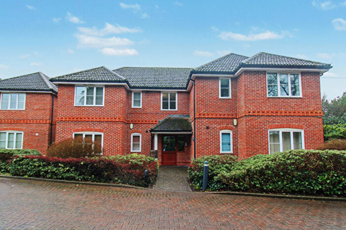 1 Bedroom Apartment For Sale In Mallard Place, Farnborough, Hampshire, GU14