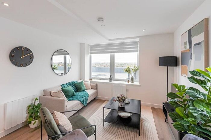 2 Bedroom Flat To Rent In Beckenham Rd, Beckenham, London, BR3