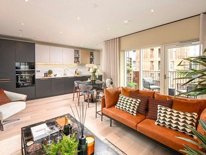 1 Bedroom Flat For Sale In Alexandra Gate, N8