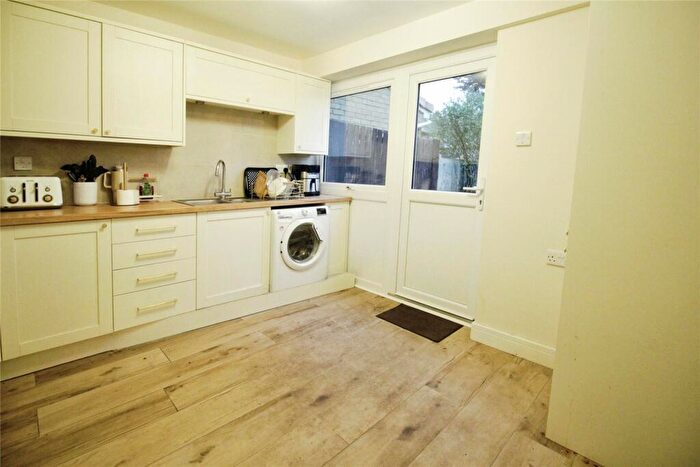 2 Bedroom Terraced House To Rent In Long Lynderswood, Basildon, SS15