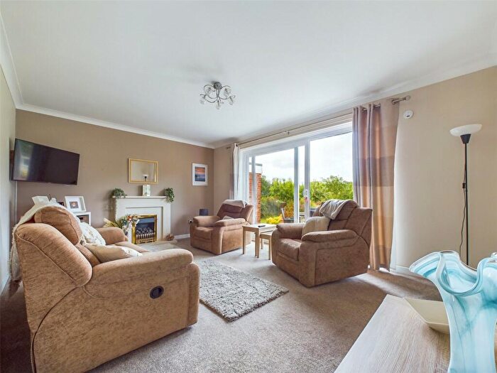 3 Bedroom Bungalow For Sale In School Road, Thorney Hill, Bransgore, Christchurch, BH23
