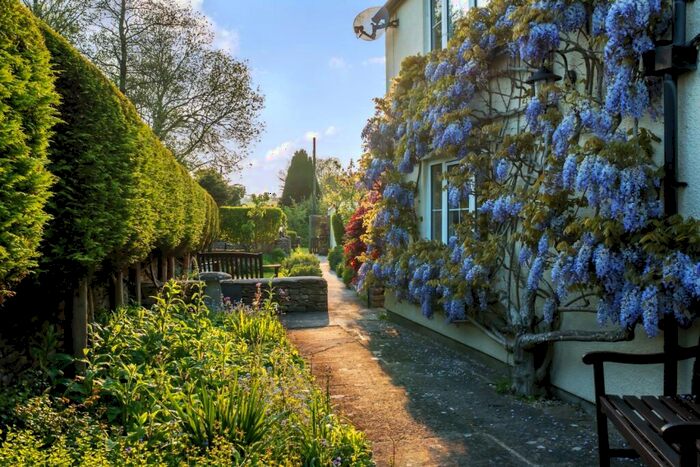 2 Bedroom Detached House For Sale In Garsdon, Malmesbury, Wiltshire, SN16