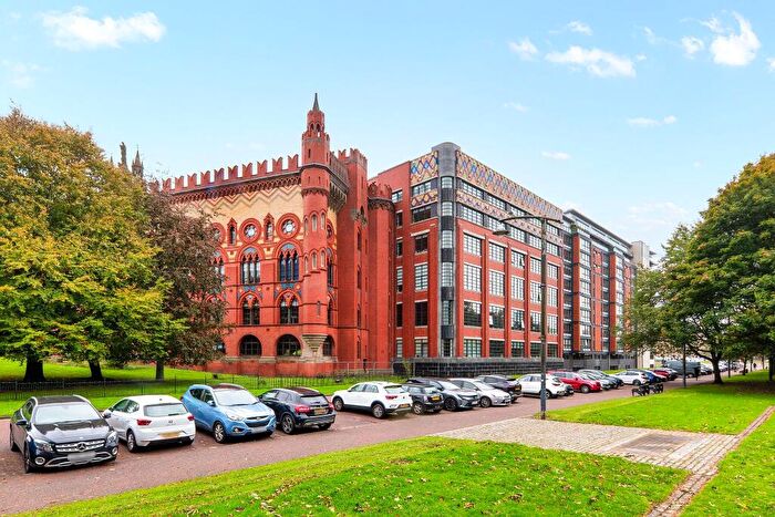 1 Bedroom Apartment For Sale In Flat /, Templeton Court, Glasgow, G40