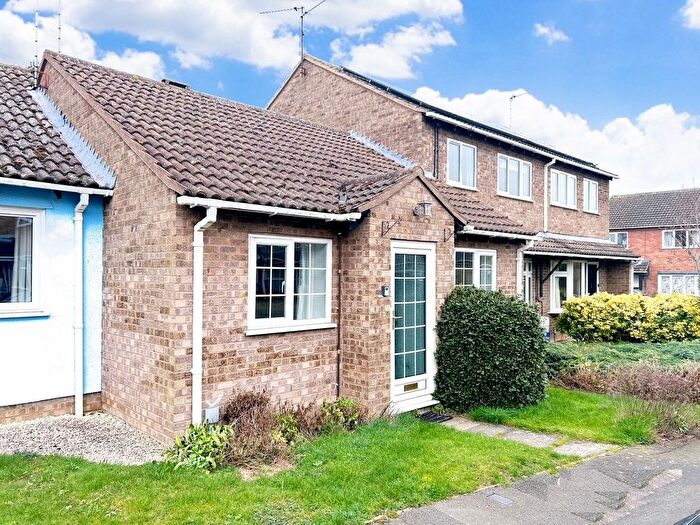 2 Bedroom Terraced Bungalow For Sale In Elm Road, Folksworth, Peterborough, PE7