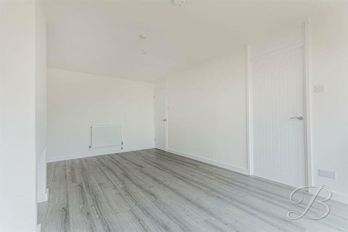 2 Bedroom Bungalow For Sale In Lynd Close, Selston, Nottingham, NG16
