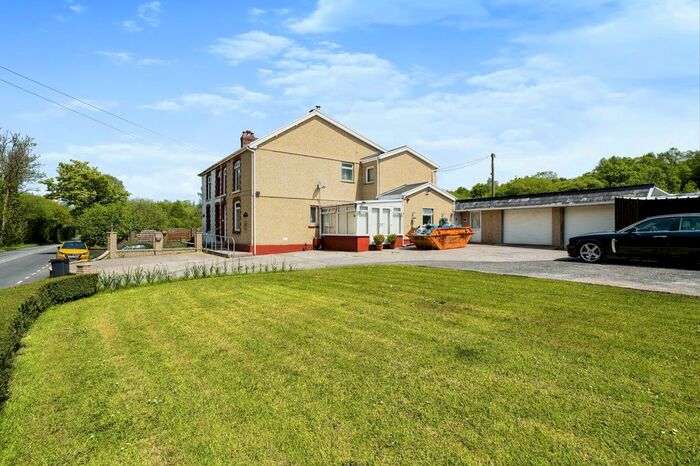 3 Bedroom Semi-Detached House For Sale In Pontardawe Road, Rhydyfro, Pontardawe, Neath Port Talbot, SA8