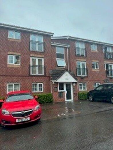 2 Bedroom Flat To Rent In Signet Square, Stoke, Coventry, CV2