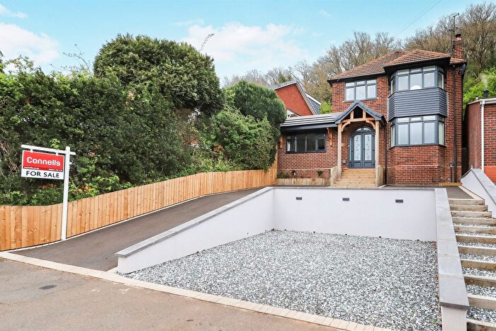 4 Bedroom Detached House For Sale In Orton Lane, Wombourne, Wolverhampton, WV5