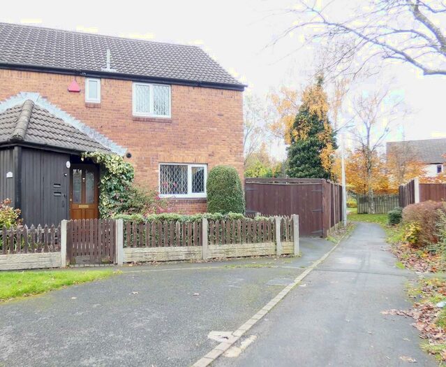 3 Bedroom Semi-Detached House To Rent In Turnfield, Ingol, Preston, PR2