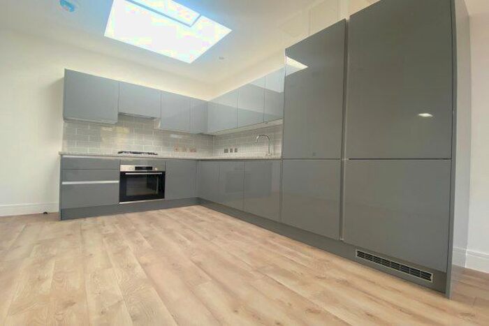 1 Bedroom Flat To Rent In High Street, Orpington, BR6