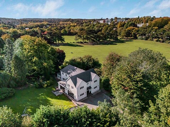 5 Bedroom Detached House For Sale In Church Field, Wilmington, DA2