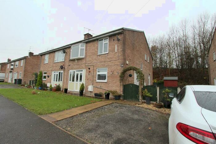 2 Bedroom Apartment To Rent In St. Annes Drive, Barnsley, S71