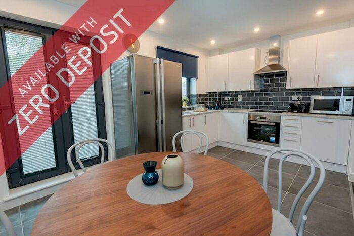 5 Bedroom Flat To Rent In 1 Milton Place, Milton Place, Salford M6