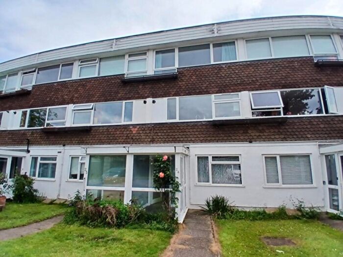 2 Bedroom Apartment To Rent In Doods Road, Reigate, RH2