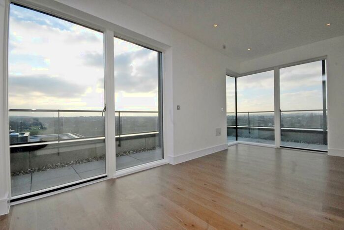 2 Bedroom Apartment To Rent In Wallace Court, Kidbrooke Village, Blackheath, London, SE3