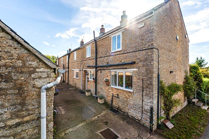 3 Bedroom End Of Terrace House For Sale In Old Dry Lane, Brigstock, NN14