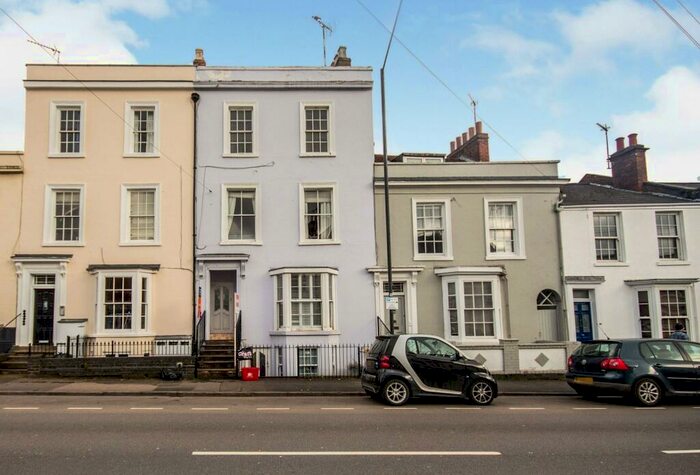 1 Bedroom Flat To Rent In Clarendon Street, Leamington Spa, CV32