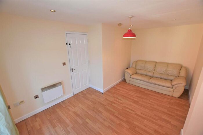 2 Bedroom Apartment To Rent In River Soar Living, Western Road, Leicester, LE3