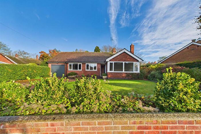 2 Bedroom Detached Bungalow For Sale In Woodlands, Winthorpe, NG24