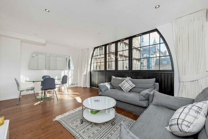 2 Bedroom Flat To Rent In Ludgate Square, London, EC4M