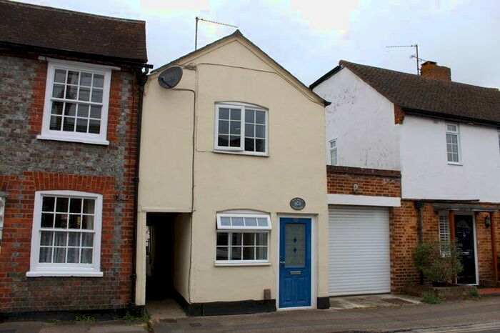 2 Bedroom Semi-Detached House To Rent In Wallingford Town Centre, OX10