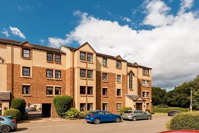 2 Bedroom Flat To Rent In Craighouse Gardens, Edinburgh, Midlothian, EH10