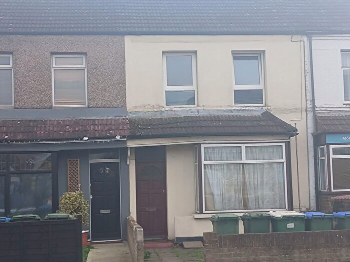 1 Bedroom Flat To Rent In Upper Wickham Lane, Welling, DA16