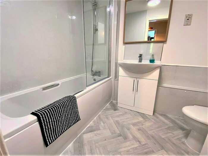 3 Bedroom Flat To Rent In Guthrie Court, Gleneagles Village, Auchterarder, PH3