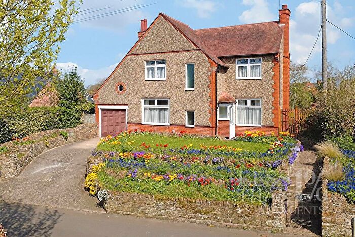 3 Bedroom Detached House For Sale In Mill Lane -, NN7