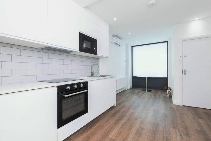1 Bedroom Flat To Rent In Eversholt Street, London, NW1