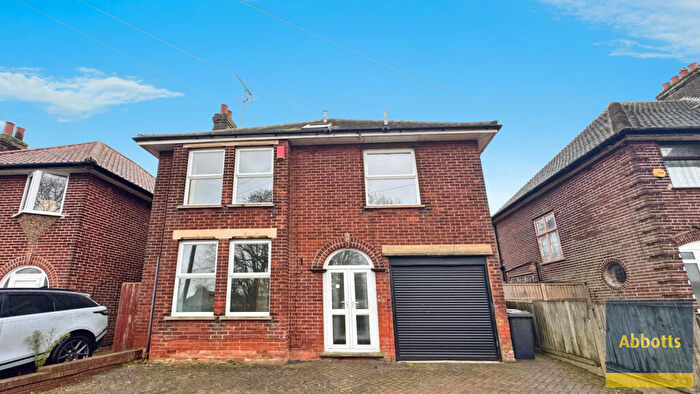 5 Bedroom House To Rent In Clapgate Lane, Ipswich, IP3
